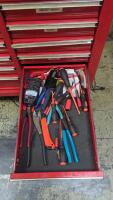 US General Rolling 28-Drawer Tool Box - 24