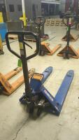 Global Industrial Model SSS Pallet Jack Scale Truck - 2