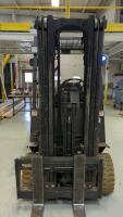 Yale GLC060TGNUAE084 5700 Lb. Capacity LP Fork Lift - 4