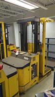 Yale OS030ECN24TE089 3000 Lb. Capacity 24V Electric Order Picker - 3