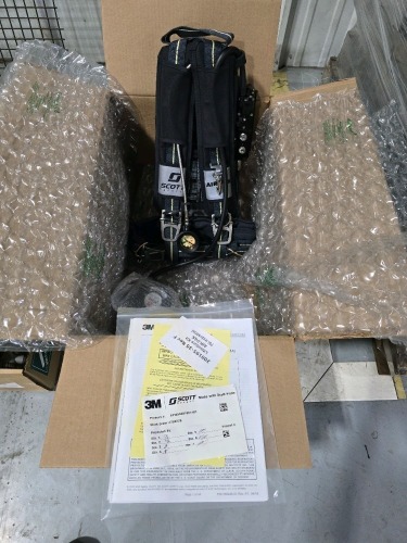 UNUSED Scott Safety Complete Air Pak Kit - Harness, Cylinder, and Face Mask