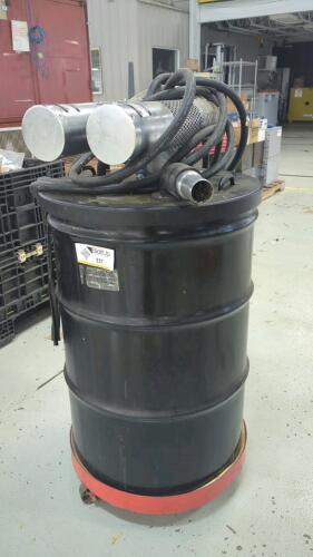 Guardair Model N552BK Pneumatic 55-Gallon Drum Vacuum