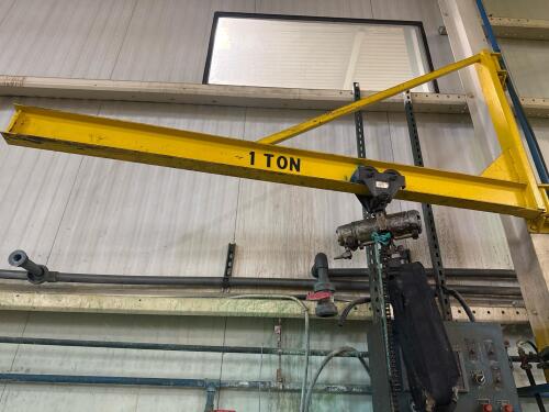 1-Ton Column Mounted Jib Crane
