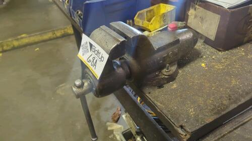 Wilton 4-1/2" Torpedo Bench Vise