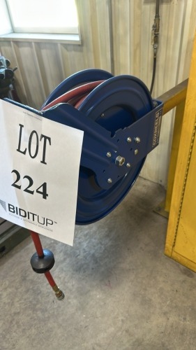 Lot (2) Retractable Air Hose Reels, (1) Coxreels Model: P-Lp-350-Bxh And (1) Tektron Model: 4678