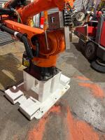 KUKA KR 70 R2100 SEL ROBOT WITH KR C4 NA UL CONTROLLER USED - 3