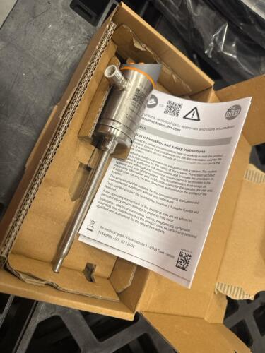 Flow sensor