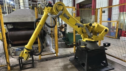 2017 Fanuc 6 Axis Robotic Arm #R-2000iC/125L