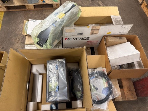 Keyence Corporation ML-Z9600 laser marker with controller, & Laser marker head (Appears new and unused)