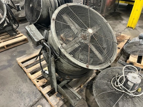 Dayton 30&rdquo; Industrial Axial Fan Model 2ATC7 on Casters with Control Box