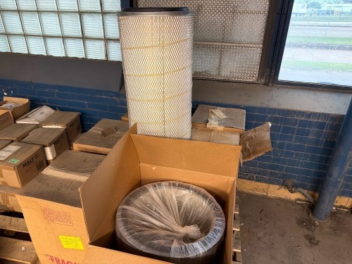 (8) Heavy-duty cylindrical air filters