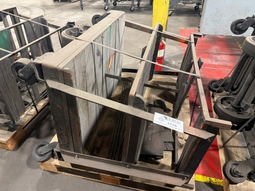Heavy-duty industrial warehouse cart