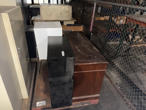Lot Office equipment