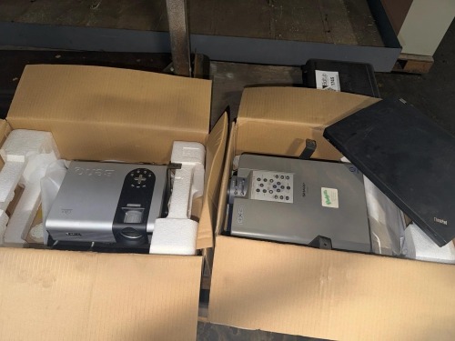 Sharp Notevision 5 LCD Projector, BenQ PB7100 digital projector, & Lenovo ThinkPad laptop
