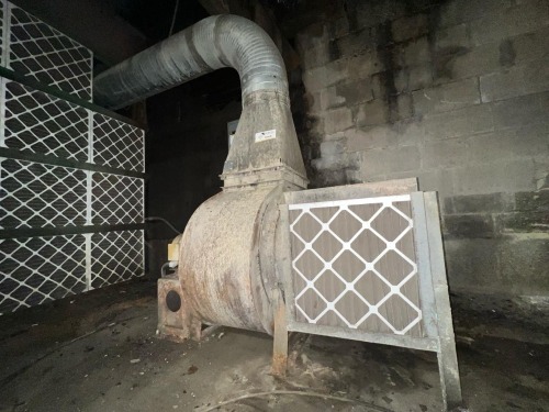 Industrial Air Handling / Filtration Blower System with Baldor Reliance Motor & Ducted Housing