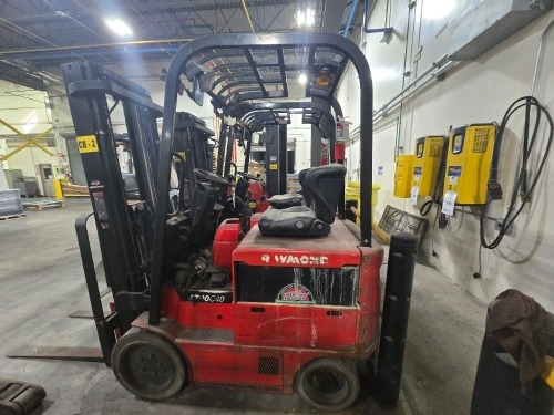 Raymond #470 C40 4000lb Electric Forklift - May Need Battery Replacement
