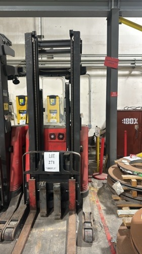 Raymond Electric Reach Forklift, Model: 750-R35Tt, Capacity: 3500 Lbs, Battery Voltage: 36V, 3.5' Forks, S/N: 750-14-Ac43759 - May Need Battery Replacement