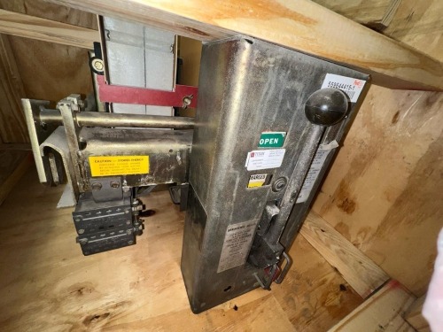 Siemens-Allis Low Voltage AC Power Circuit Breaker Type LA-1600A
