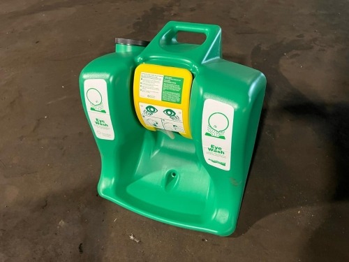 Portable Emergency Eyewash Station &ndash; Self-Contained Gravity Fed Safety Unit