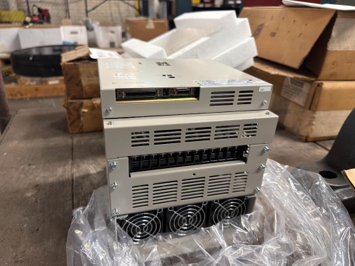 Yaskawa SGDB-44AD servo drive (Appears new & unused)