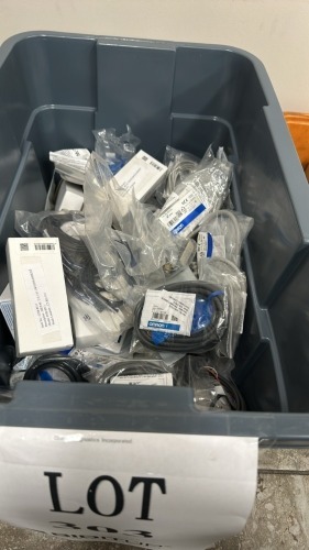 Lot Asst&rsquo;D Omron Switches And Cables