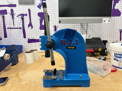 Vector Arbor Press