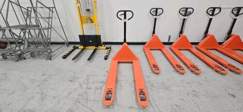 Toyota HPT2U8 Pallet Jack