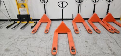 Toyota HPT2U8 Pallet Jack