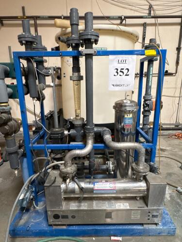 Aquafine CSL-4R UV Deionized Water System, Terracon 1,500 Gal Tank, Grundfos Pump
