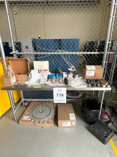 Haas accessories