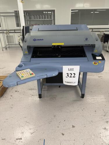 Orbotech VeriSmart-A AOI System, VA152113, 2015, 110/240V, Integrated Monitor/Panel