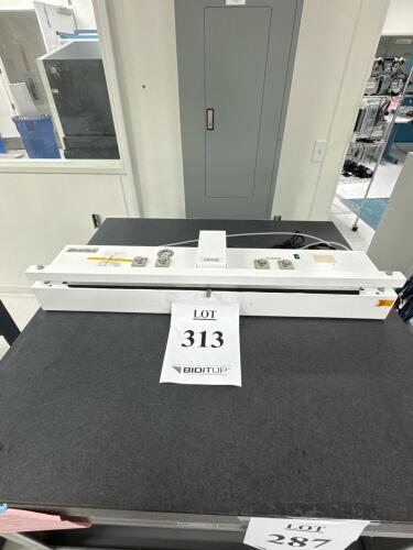 AmeriVacS AVN-35 35" Vacuum & Gas Heat Sealer, 120V, Integrated Timers, Serial 17078