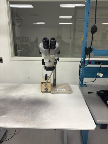 Nikon SMZ645 Stereo Zoom Microscope, Binocular Head, FO-150 Fiber Optic Illuminator, Stand, Japan