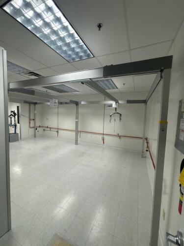 Guldmann GH3 Ceiling Lift System with Free-standing Rail, 200 kg Capacity, 2024 Model