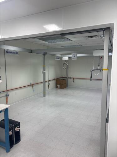 Guldmann GH3 Ceiling Lift System with Free-standing Rail, 200 kg Capacity, 2024 Model