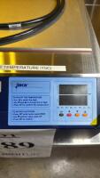 TECA AHP-2700CPV Thermoelectric Cold/Hot Plate, 690W Capacity, 13.3" x 20.3" Surface - 2