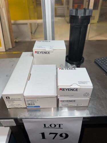 KEYENCE KV-3000 PLC w/ KV-C32TCP, OMRON S8JX-G15024CD, Shelco SS975-100PB, Fuji Contactor