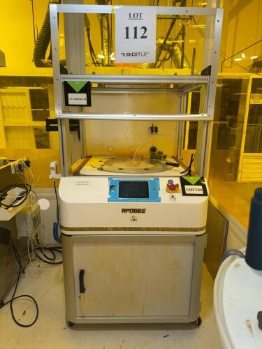 CEE XPRO-II Spin Coater Workstation, 8" Wafer, Touchscreen, S/N 2211126