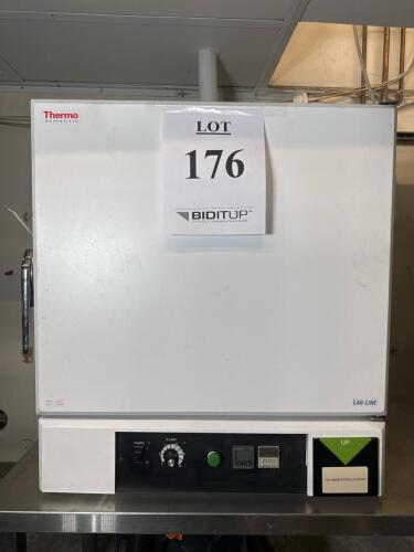 Thermo Scientific 3499M-1 Class 100 Cleanroom Laboratory Oven, 4.6 cu ft, 250&deg;C Max