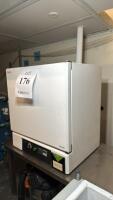Thermo Scientific 3499M-1 Class 100 Cleanroom Laboratory Oven, 4.6 cu ft, 250&deg;C Max - 3