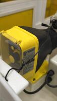 Chem-Tainer 100 Gal Mixing Tank System with Leeson 1/3 HP Mixer & Electromagnetic Dosing Pump - 6