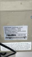 Global Industrial Electronic Platform Scale, 3301 lb Capacity, Digital Display, Stainless Steel - 2