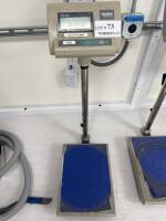 Global Industrial Electronic Platform Scale, 330 lb/150 kg Capacity, Digital Display, 12"x16" Platform