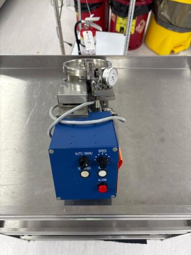 Motorized Precision Rotary Positioning Stage with VEXTA AXHM015K-50 Motor