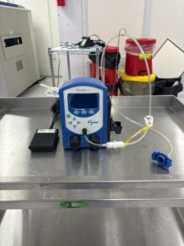 Nordson EFD Ultimus I Precision Fluid Dispenser, Model 7017041, 0-100 psi, Serial 917890, 2021