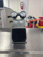 Gast DOA-P704-AA Oil-less Vacuum Pump/Air Compressor, 115V, 60 PSI, Serial 0316004209