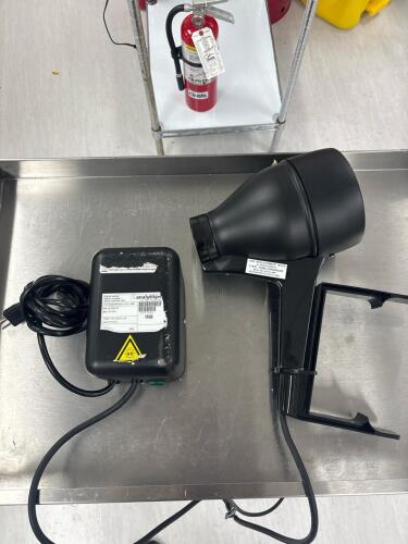 UVP Blak-Ray B-100Y 100W Longwave UV Lamp, 115V, 543/574/576 nm, Serial D207662