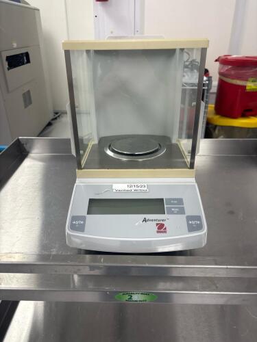 Ohaus Adventurer AR1530 Analytical Balance, 150g Capacity, 0.001g Readability, Digital LCD Display