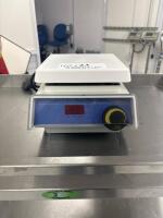 Barnstead HP72625 Laboratory Hot Plate, 7.375" x 7.375" Ceramic Top, 40&deg;C to 540&deg;C Range