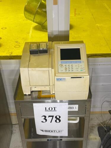 Shimadzu UVmini-1240 UV-Vis Spectrophotometer, 190-1100 nm Range, 5 nm Bandwidth, Serial: A10934234145 CS
